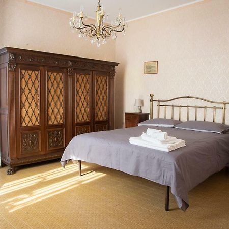 Bed & Roses Meni Διαμέρισμα La Morra Εξωτερικό φωτογραφία
