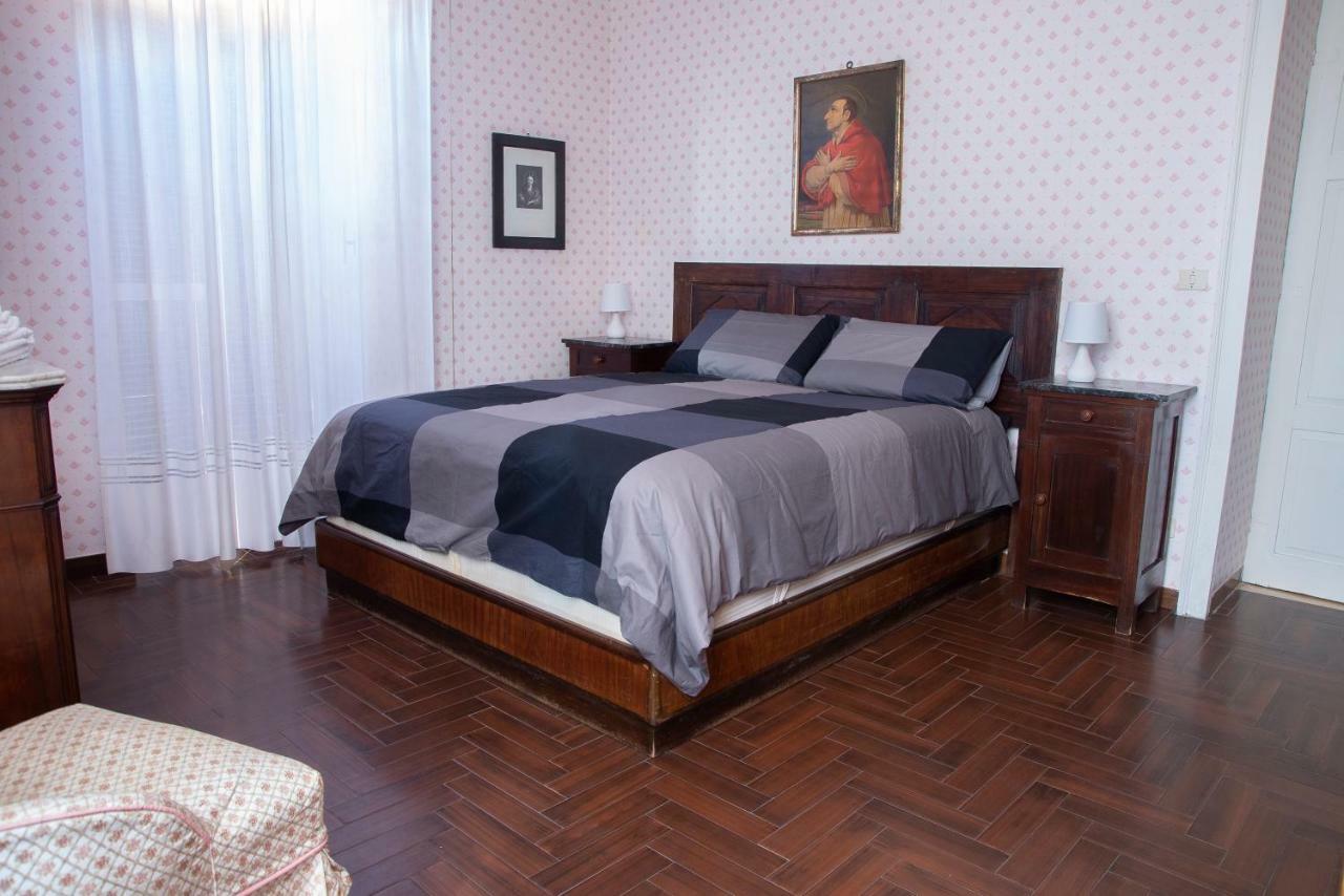 Bed & Roses Meni Διαμέρισμα La Morra Εξωτερικό φωτογραφία